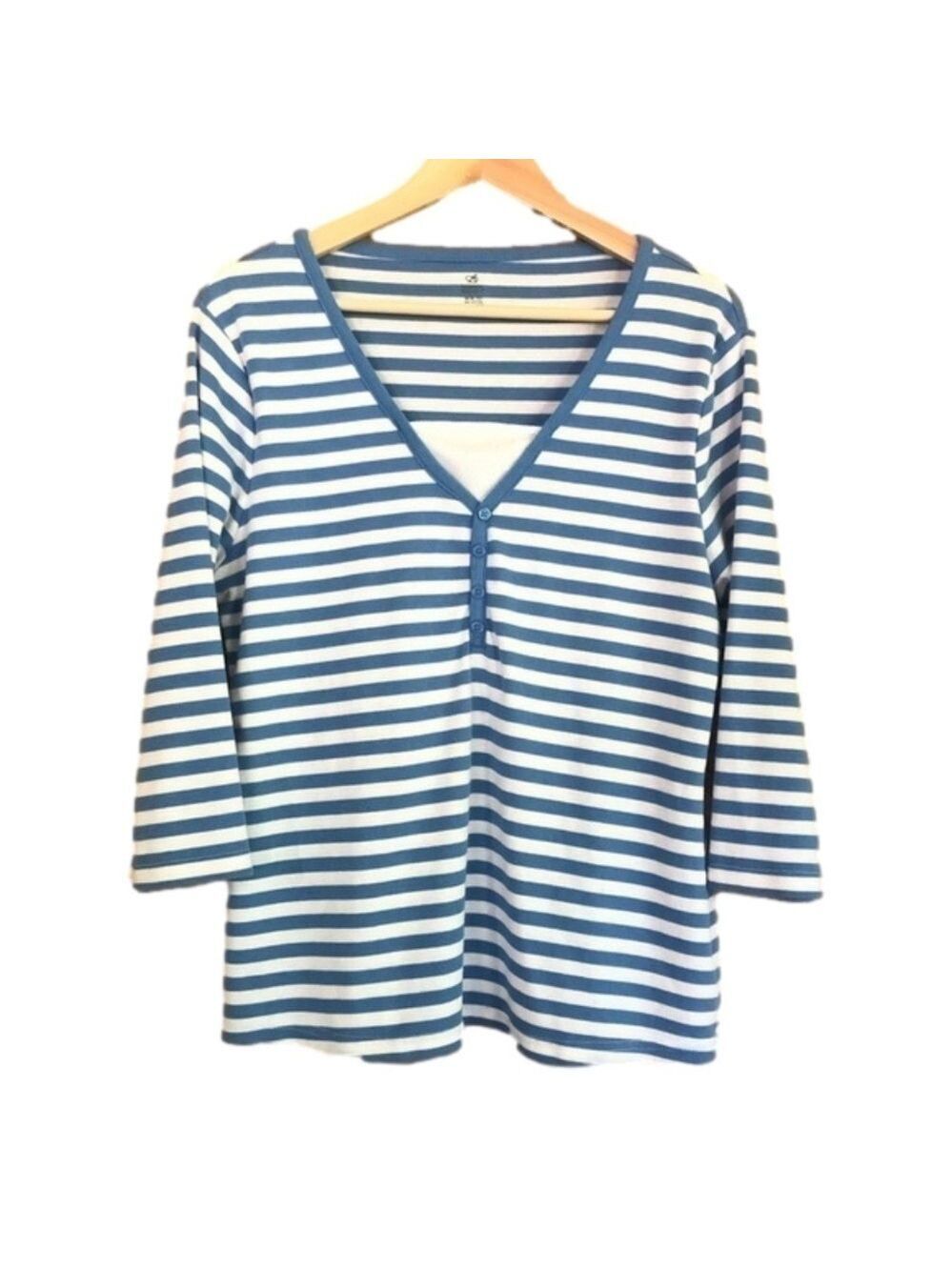 Bobbie Brooks striped mock layered v-neck size medium